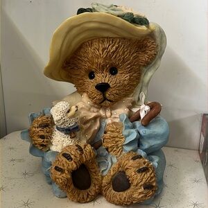 Vintage Limited Edition Young’s Incorporated Resin Bear